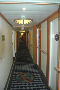 stateroom-corridor